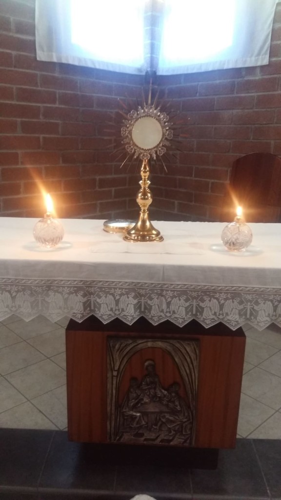 adorazione-eucaristica